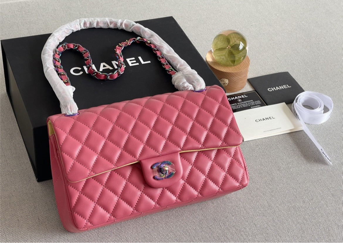 New Chanel woman shoulder handbag
